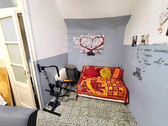 Casa quadrilocale in vendita in Via Barberis Colomba, Dolceacqua