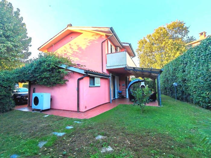 Casa trilocale in vendita in Via di Tempagnano, Antraccoli, Lucca