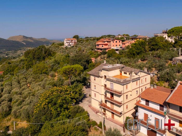 Appartamento trilocale in vendita in Via Mirtense, Monte Santa Maria, Poggio Nativo