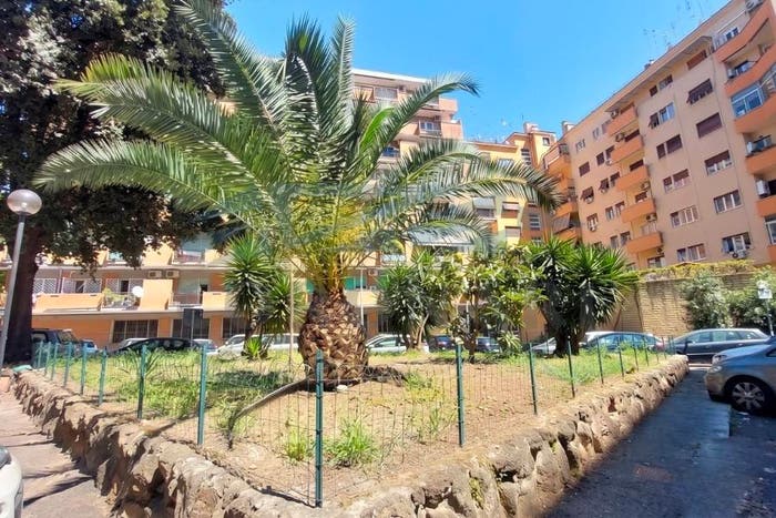 Appartamento bilocale in vendita in Via Appia Nuova, Colli Albani, Roma
