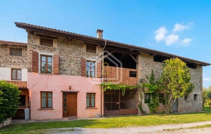 Casa trilocale in vendita in Via Santa Cecilia, Rivignano Teor