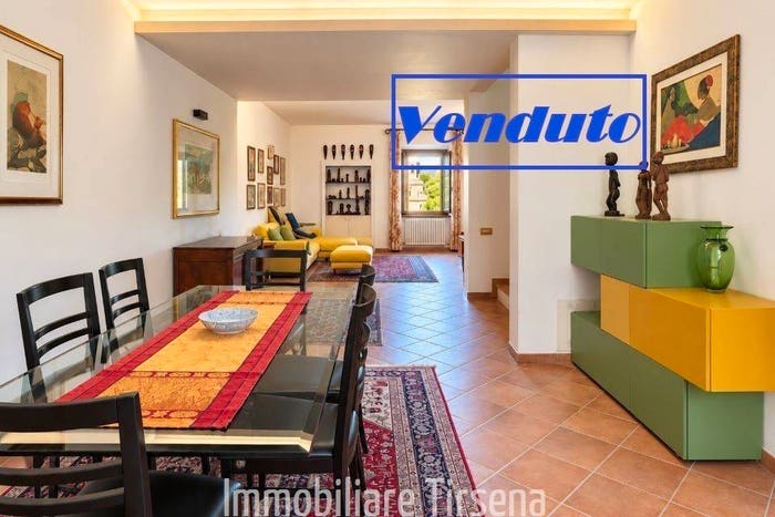 Appartamento trilocale in vendita in Centro, Orvieto