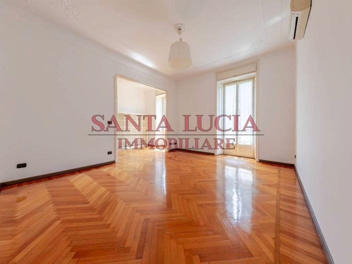 Appartamento quadrilocale in vendita in Via Carlo Ravizza, Amendola Buonarroti, Milano