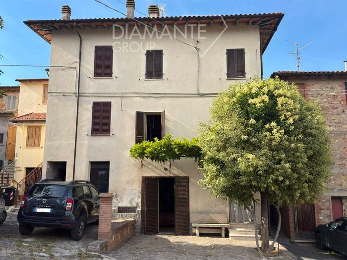 Casa con 5 locali in vendita in Pucciarelli, Castiglione del Lago
