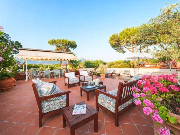 Casa con 6 locali in vendita in Via C Giorgini, Centro, Forte dei Marmi