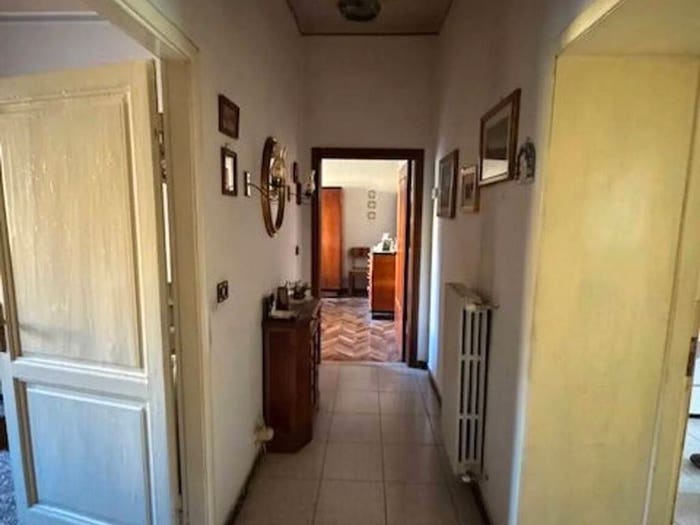 Appartamento quadrilocale in vendita in Via Dante Alighieri, Pratovecchio, Pratovecchio e Stia
