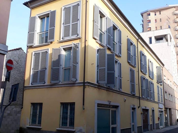 Appartamento trilocale in vendita in Via Piacenza, Borgo Rovereto Piscina, Alessandria