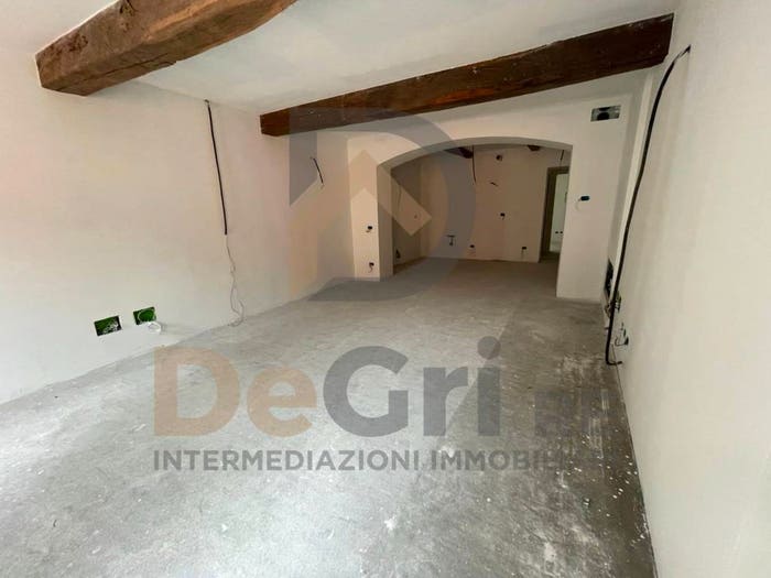 Appartamento trilocale in vendita in Centro Storico, Parma