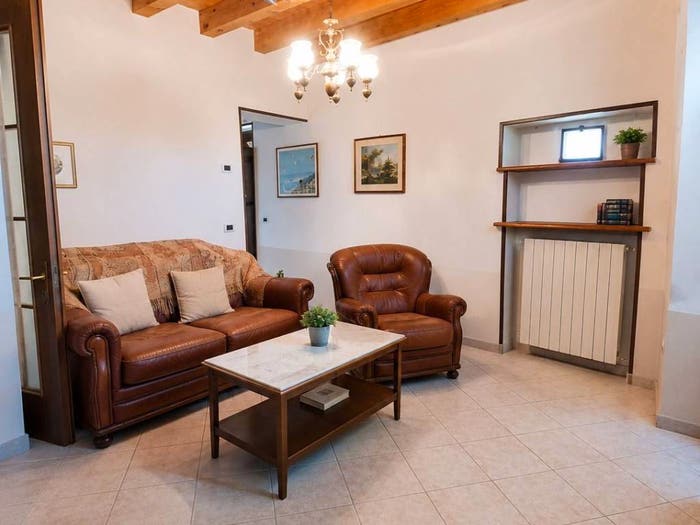 Casa con 6 locali in vendita in Via San Martino, Tregnago