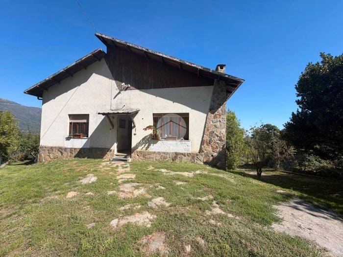 Casa quadrilocale in vendita in Località Vena, Cuorgnè