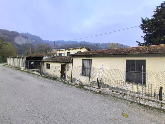 Casa con 5 locali in vendita in Voltre, Civitella di Romagna