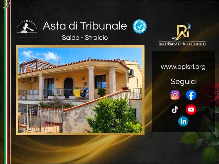 Casa con 6 locali in vendita in Via Portovenere, Cannigione, Arzachena