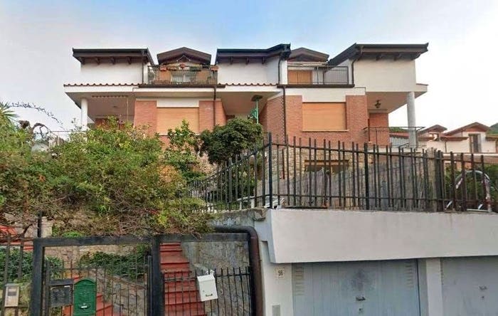 Appartamento quadrilocale in vendita in VIA DEL LAMPIN, Marina Di Andora, Andora