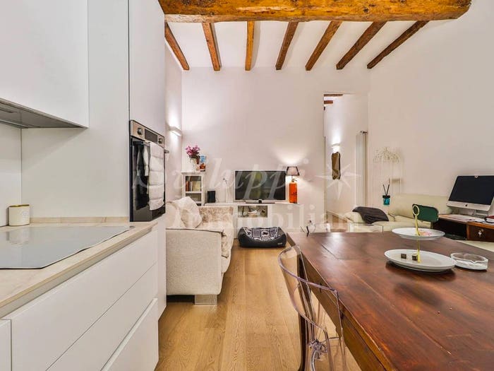 Appartamento trilocale in vendita in Via Remorsella, Santo Stefano, Bologna
