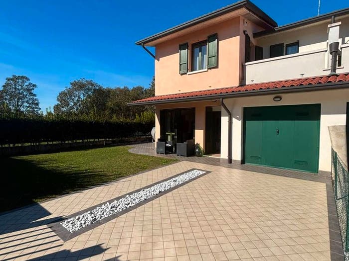 Casa con 5 locali in vendita in Via San Zeno, Mazzano