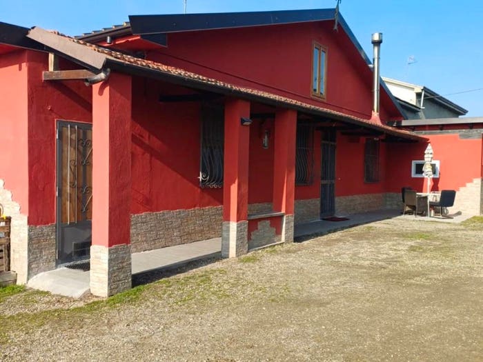 Casa quadrilocale in vendita in Strada Castellaro, Centro, Mede