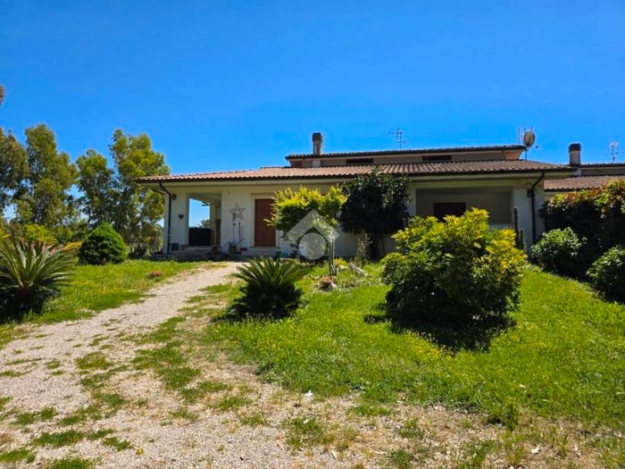 Casa quadrilocale in vendita in Str Novella, Borgo Grappa, Latina