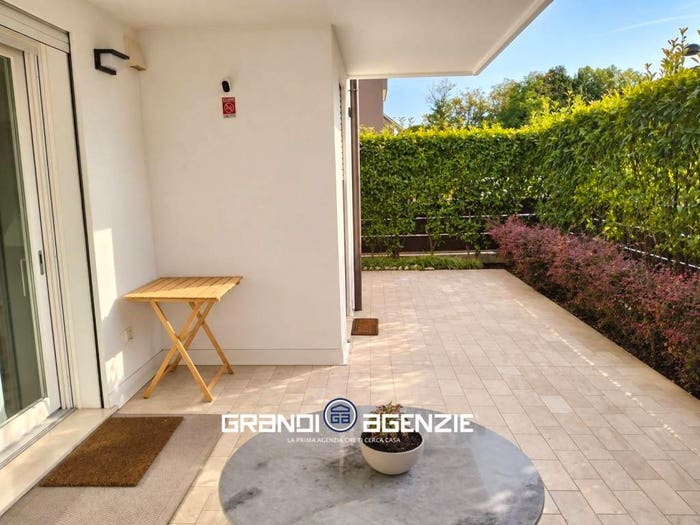 Appartamento quadrilocale in vendita in Via Giuseppe Taliercio, Centro, Spresiano