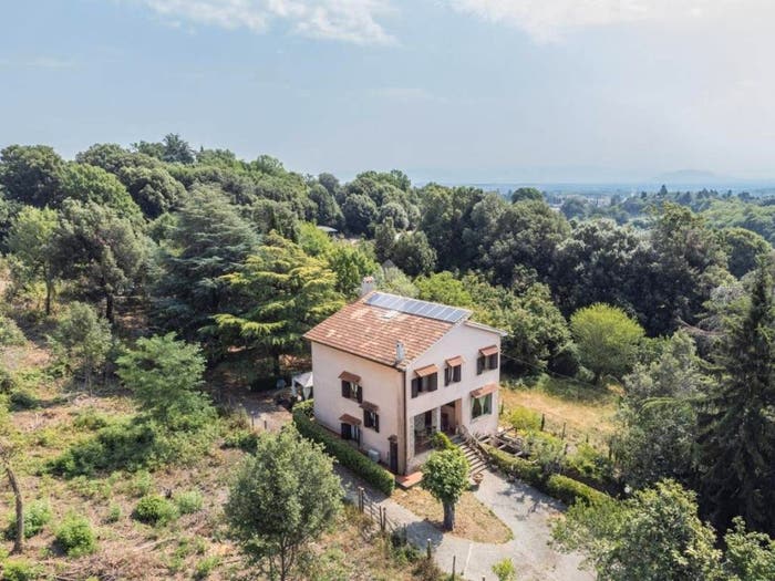 Casa con 6 locali in vendita in Via della stazione, Bassano Romano