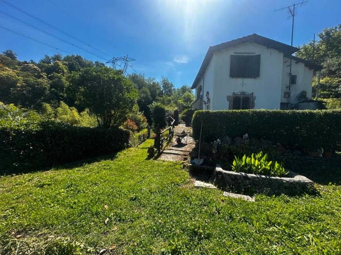 Casa quadrilocale in vendita in Via per Cardoso, Gallicano
