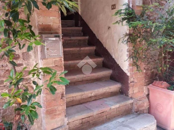 Appartamento trilocale in vendita in Via Borgo San Sisto II, Centro, Spello