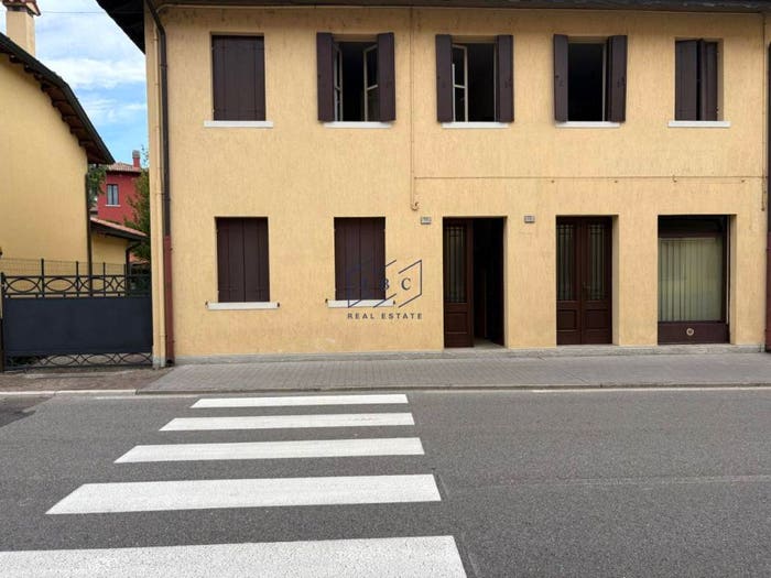 Casa con 5 locali in vendita in via Roma n, Centro, Fossalta di Portogruaro