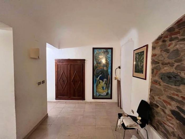 Casa quadrilocale in vendita in Piazza Novembre, Centro, Agliana