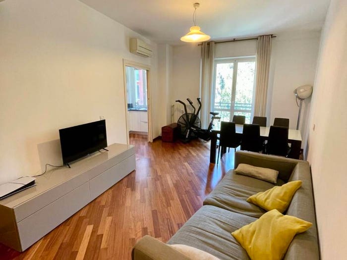 Appartamento trilocale in affitto in Via Cenisio, Cenisio, Milano