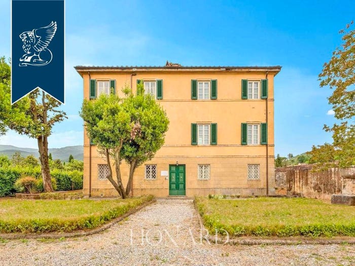 Casa con 6 locali in vendita in Massa Pisana Vicopelago, Lucca