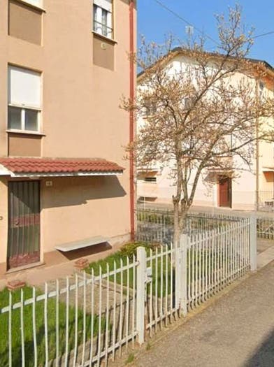 Appartamento quadrilocale in vendita in Via Claude Debussy, Centro, Busseto