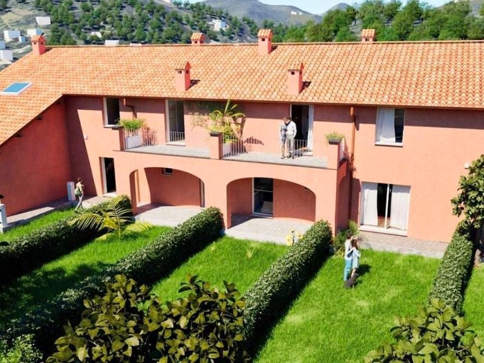Appartamento con 5 locali in vendita in Via Romitorio, Centro, Masone