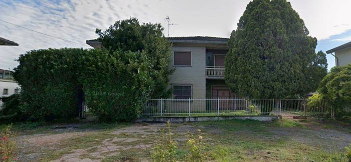 Casa con 6 locali in vendita in Via Guglielmo Marconi, Rea