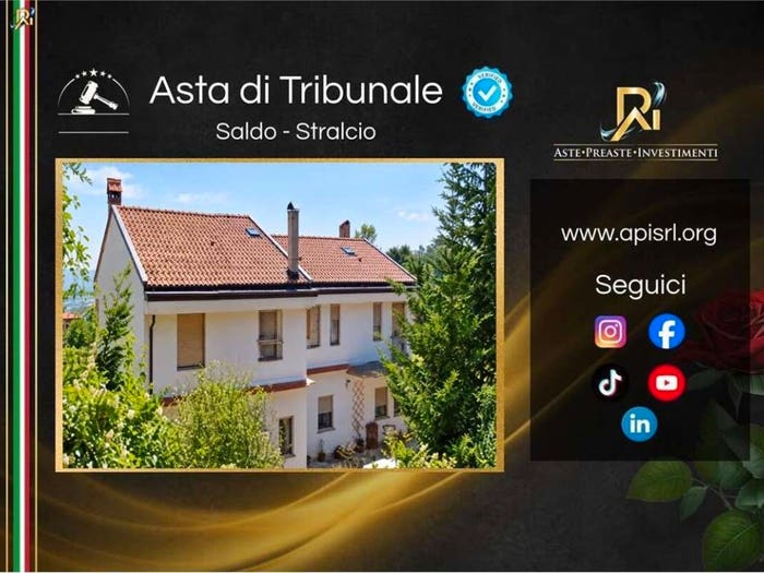 Appartamento con 6 locali in vendita in Via S Rocco, Gallicchio