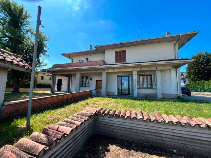 Casa quadrilocale in vendita in Via Nuova, Centro, Castello d'Argile