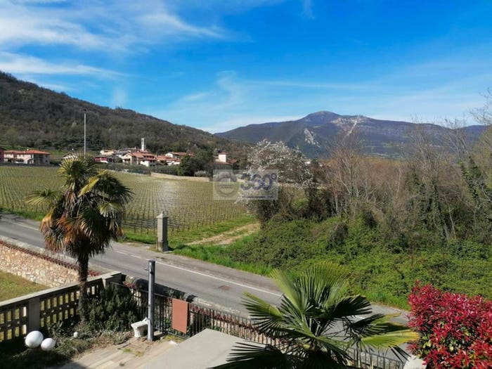 Appartamento trilocale in vendita in Via della Sorgente n, Colombaro Timoline, Corte Franca