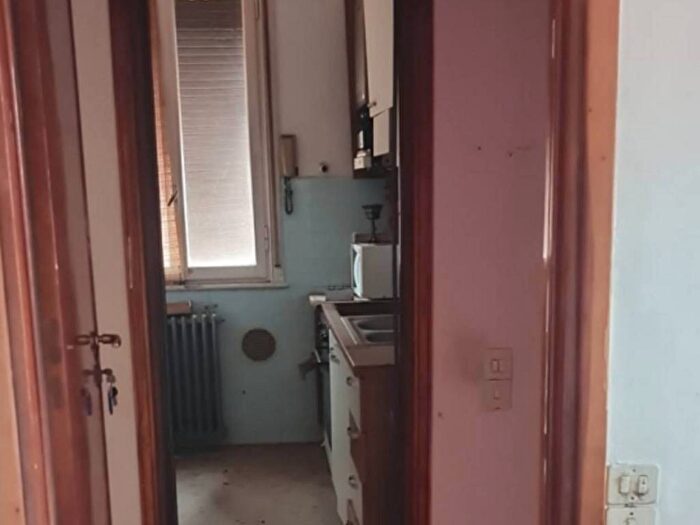 Appartamento quadrilocale in vendita in via Monsignor Pogliani, Centro, Parabiago
