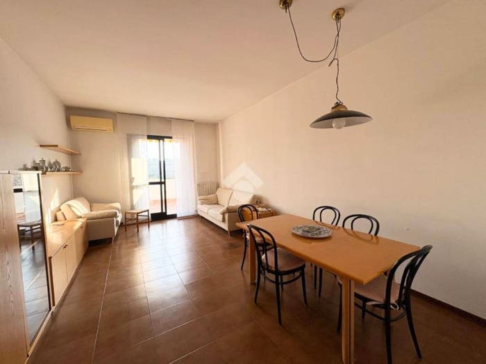 Appartamento trilocale in vendita in Via Vincenzo Bellini, San Bernardino, Legnano