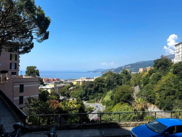 Appartamento quadrilocale in vendita in Via Evasio Montanella, Pra', Genova