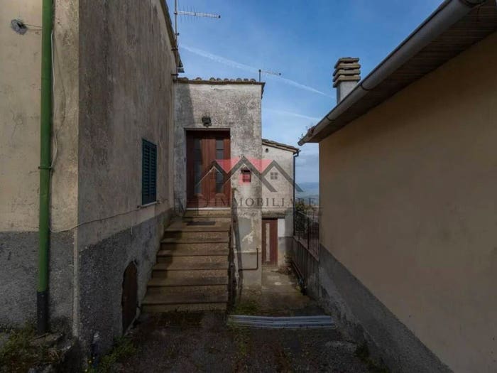 Appartamento quadrilocale in vendita in Via Di Castello, Pomarance