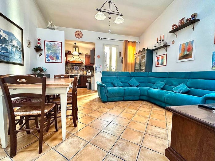 Appartamento quadrilocale in vendita in Corso Butera, Centro, Bagheria