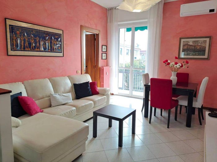 Appartamento trilocale in vendita in Via Giuseppe Verdi, Centro Storico, Voghera