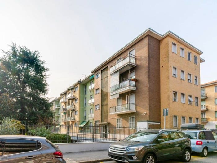 Appartamento trilocale in vendita in Via Alberto Da Gandino, Baggio, Milano