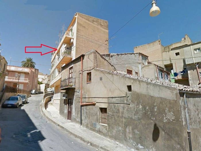 Appartamento quadrilocale in vendita in Via Taormina, Canicattì