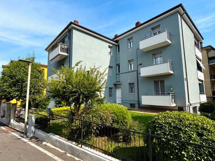 Appartamento trilocale in vendita in Via Eugenio Curiel, Desenzano Centro, Desenzano del Garda