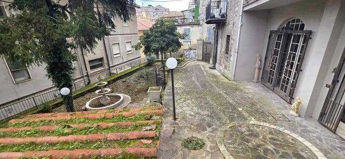 Appartamento con 6 locali in vendita in Strada Vittorio Emanuele, Centro, Anagni
