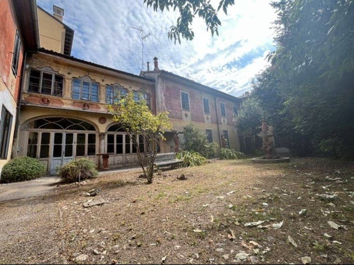 Casa con 6 locali in vendita in Centro, Codogno