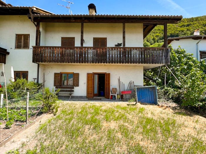 Casa con 6 locali in vendita in Kalteggstraße Via Kaltegg, Centro, Montagna