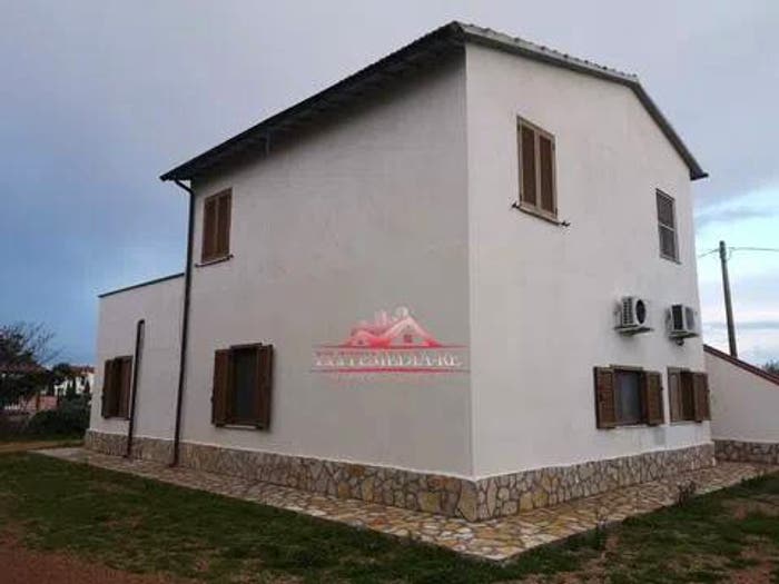 Casa con 6 locali in vendita in Località Imposto Vaccareccia, Montalto di Castro