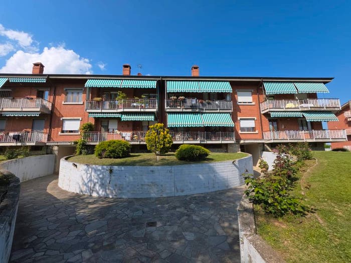 Appartamento quadrilocale in vendita in Via Sant'Anna, Sant'Anna Avagnina, Mondovì