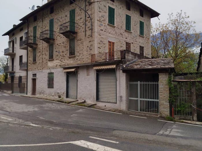 Casa con 6 locali in vendita in Via Roma, Centro, Albosaggia